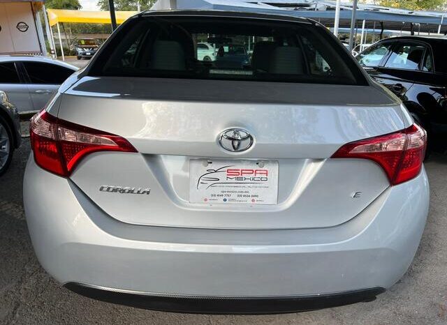 TOYOTA COROLLA 1.8 LE 2019 lleno