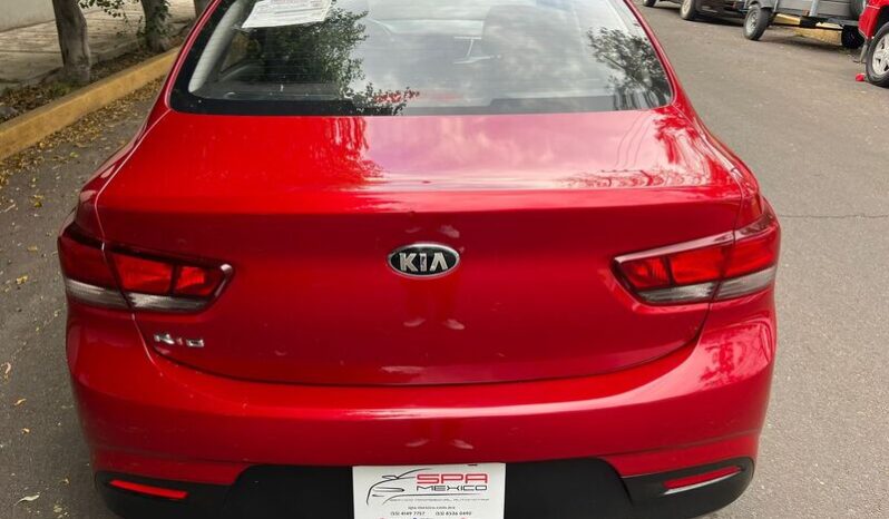 KIA RIO L 2020 lleno