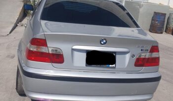 BMW 320i lleno