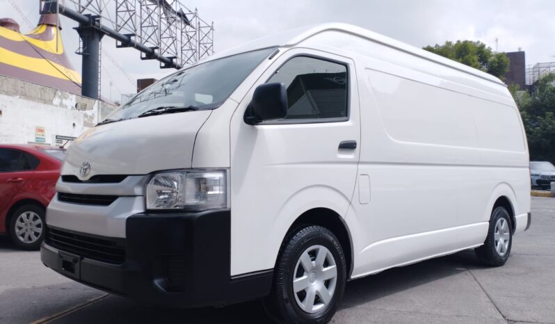 TOYOTA HIACE PANEL 2020 lleno