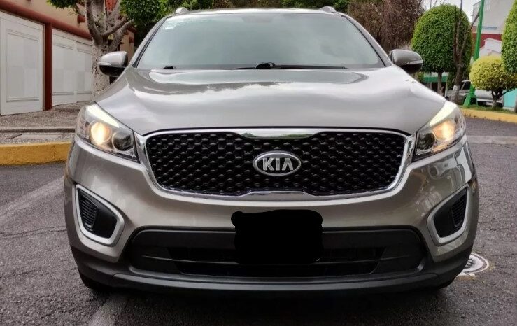 KIA SORENTO LX 2017 lleno