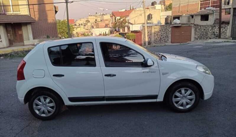 RENAULT SANDERO 2011 lleno